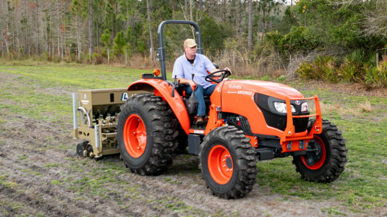 kubota tractor with legendare seed drill